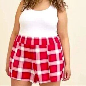 Torrid NWT High Rise Plaid Shorts 5X